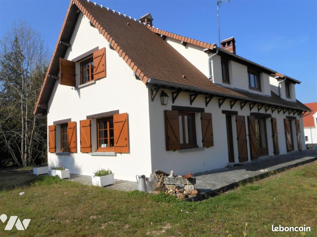 Maison 6 pièces 192 m² · à Saint-Léger-en-Yvelines · 192 m² · 550 000 €