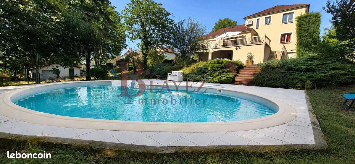 Maison 7 pièces 200 m² · à Saint-Viance · 200 m² · 493 500 €