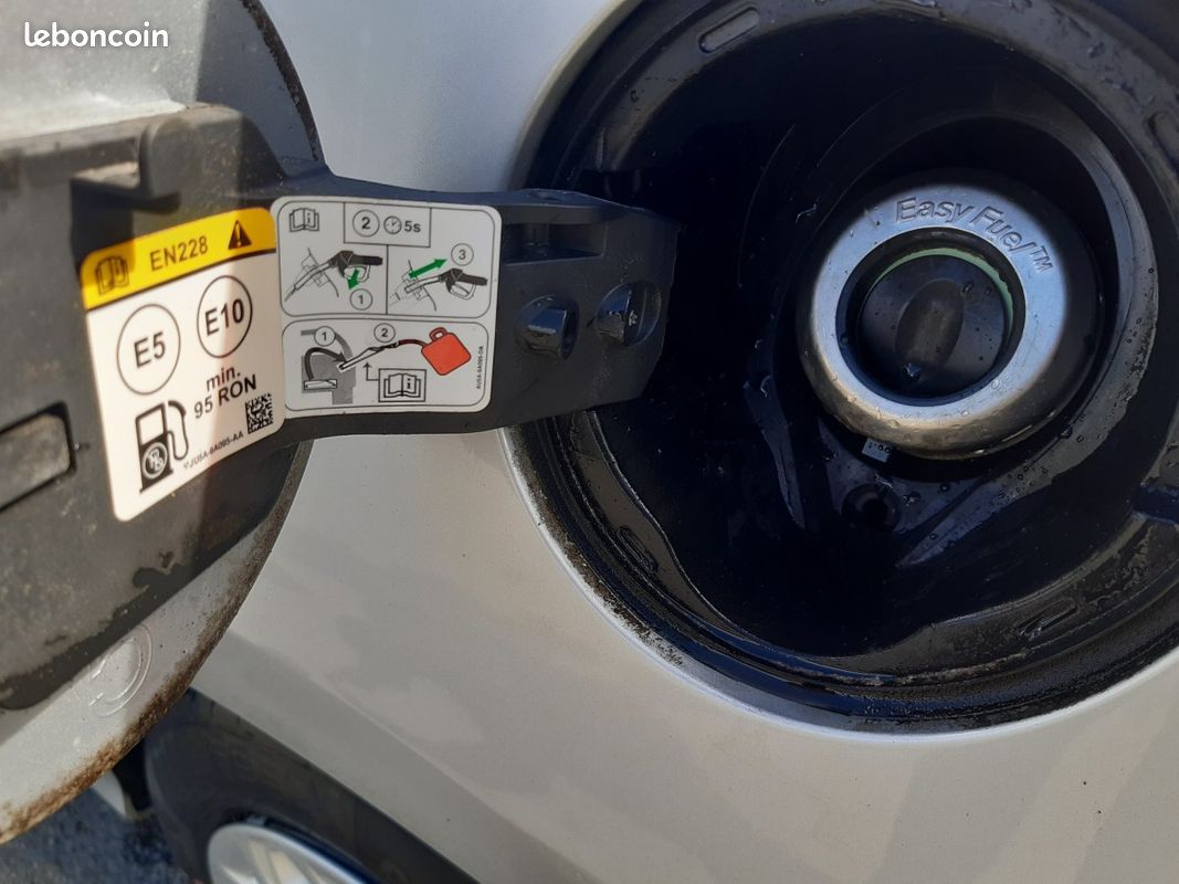 Ford KA+ 1.2 TI-VCT 70PS ESSENTIAL (image 9)