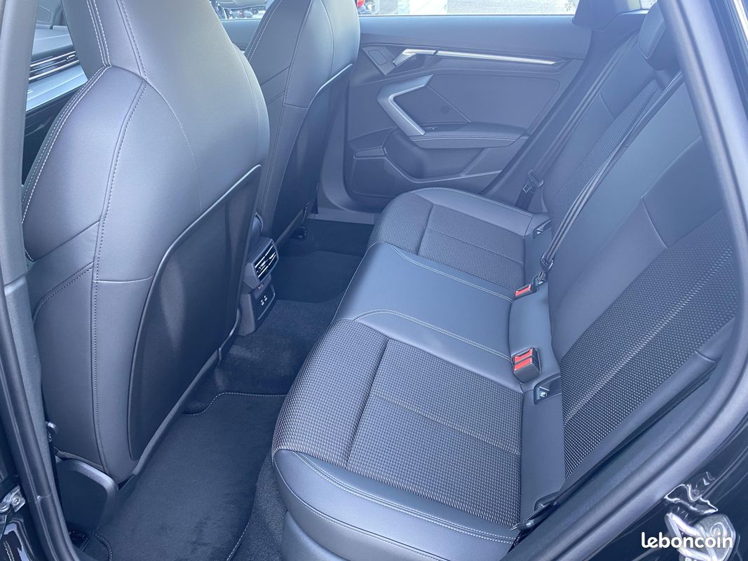 AUDI A3 Allstreet 40 TFSI e Hybride rechargeable 204 S tronic 6 Avus (image 23)