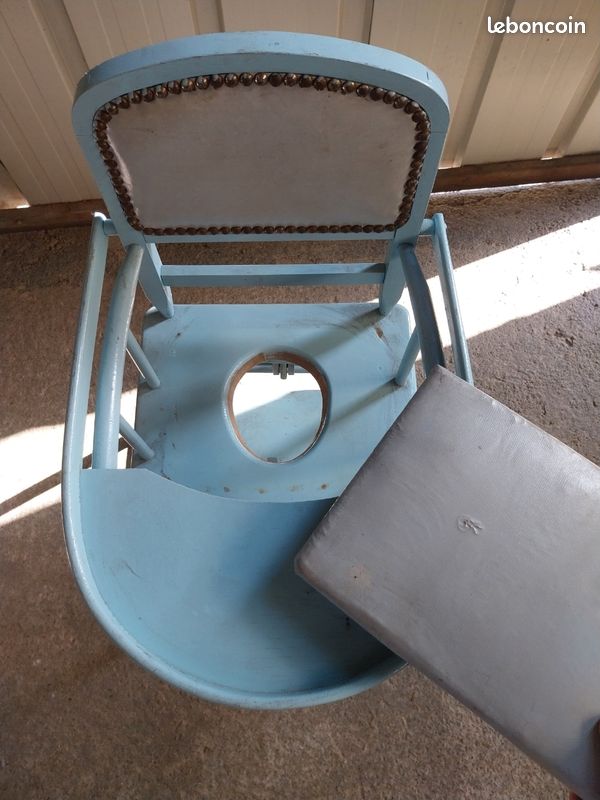 Chaise haute enfant ancienne (image 7)