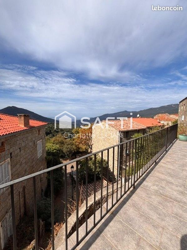 Maison 5 pièces 128 m² · à Fozzano · 128 m² · 345 000 €