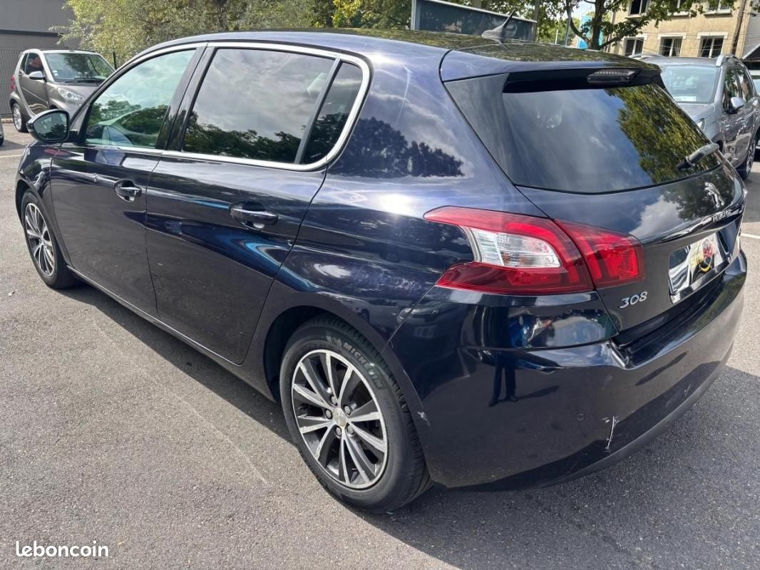 Peugeot 308 GENERATION-II 1.2 THP 130 STYLE EAT BVA (image 4)