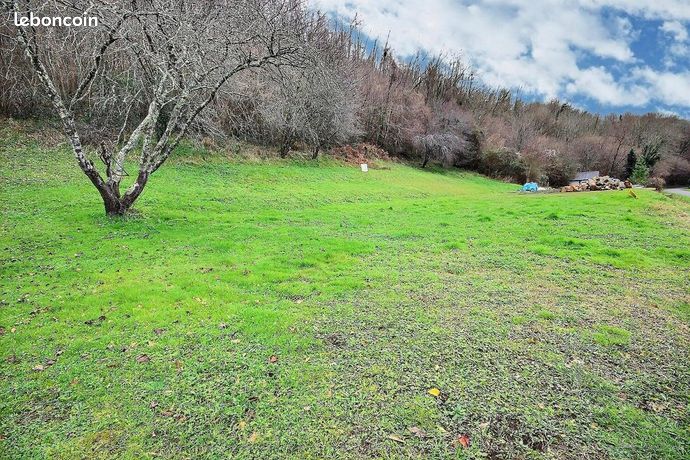 Terrain 4 267 m² Saint Faust