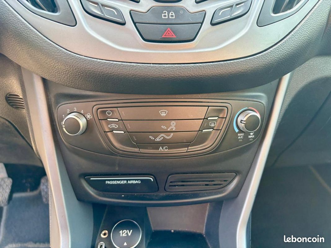 FORD B-MAX 1.4i - 90 Trend (image 14)