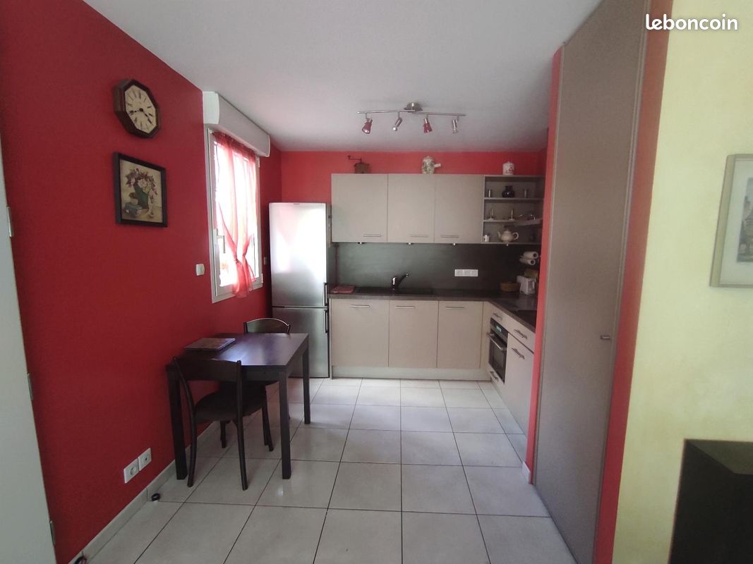 Appartement 3 pièces 72 m² · à Millau · 72 m² · 670 €/mois