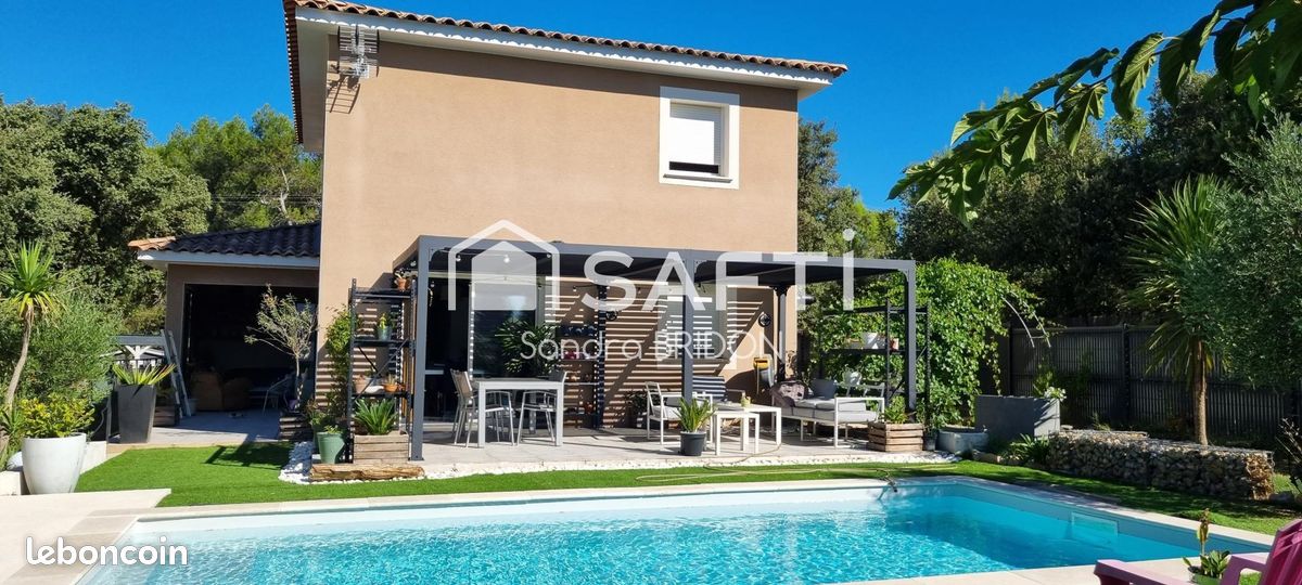 Maison 6 pièces 127 m² · à Saint-Maximin-la-Sainte-Baume · 127 m² · 630 000 €
