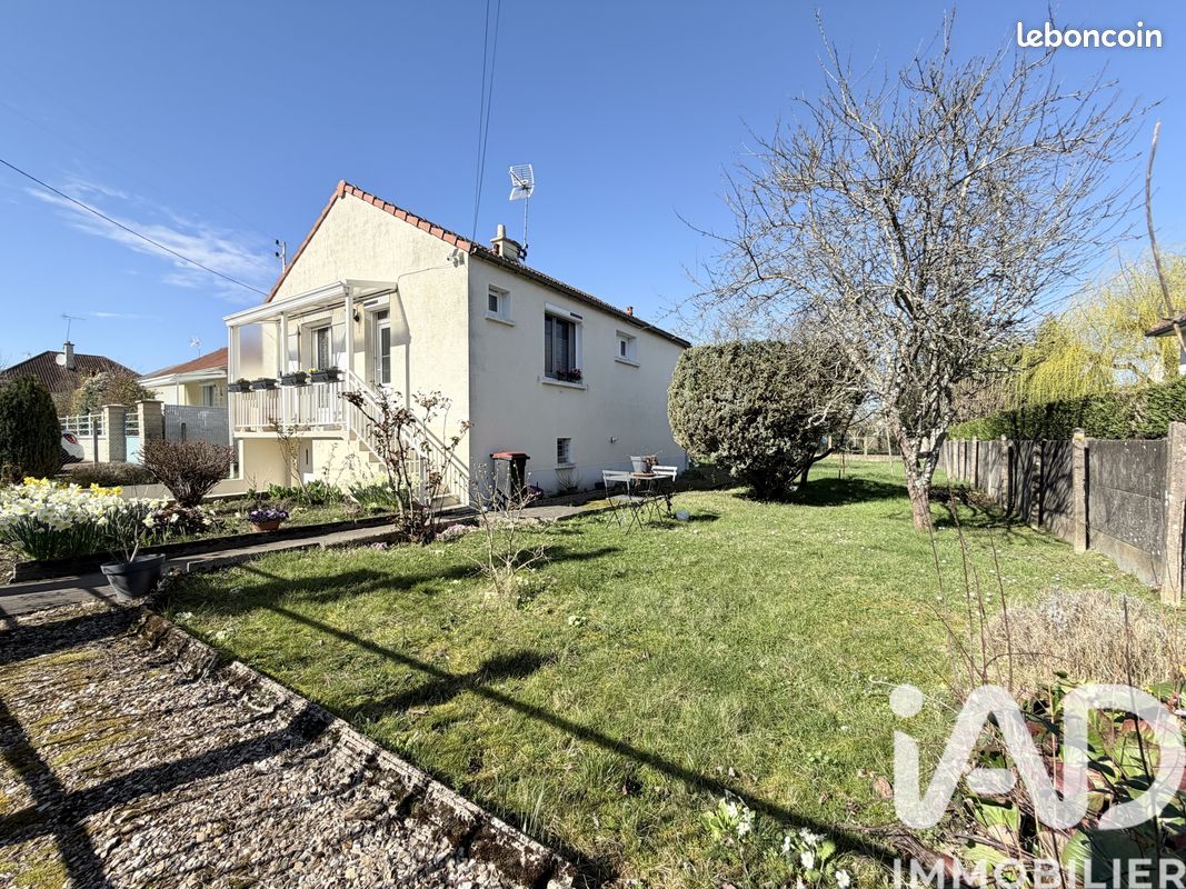 Maison 3 pièces 53 m² · à Courtenay · 53 m² · 109 000 €