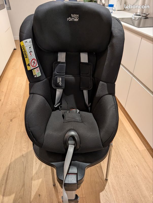 Siège auto Britax Römer Dualfix M i-size pivotant (image 1)