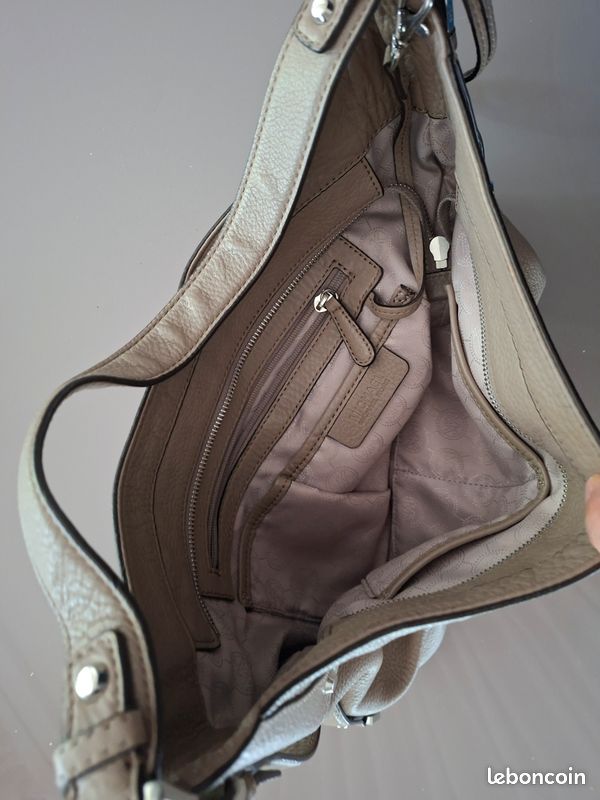 Sac à main Michael Kors très bon état (image 3)