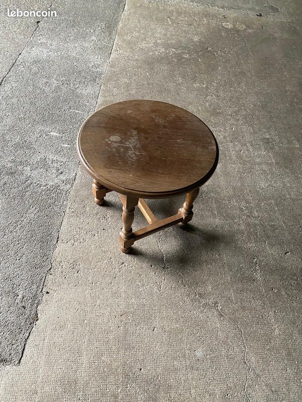 Petite table (image 1)
