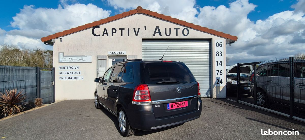 ZAFIRA 1.7CDTI 110 FAMILY 7 Places - RÉVISION/DISTRIBUTION OK (image 10)