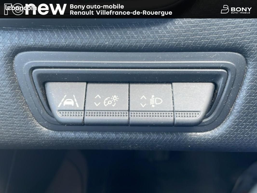 Renault Clio V TCe 90 Equilibre (image 22)