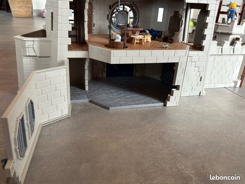 Playmobil grand château Novelmore (image 13)