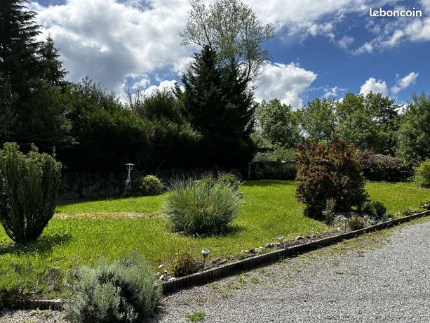 Villa 6 pièces 440 m²