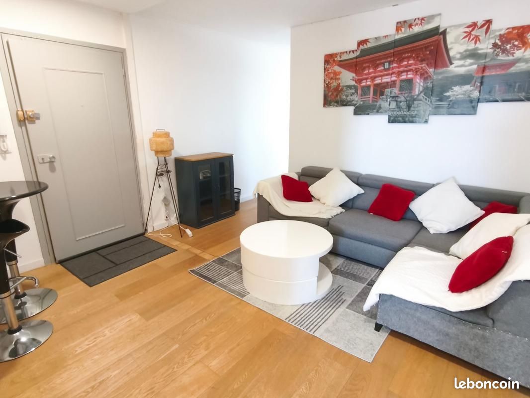 Appartement 7 pièces 122 m² · à Tourcoing · 122 m² · 1 400 €/mois