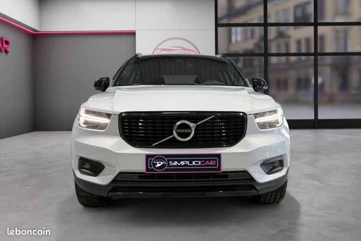 VOLVO XC40 D3 AWD AdBlue 150 ch Geartronic 8 R-Design Garantie 12 mois (image 2)