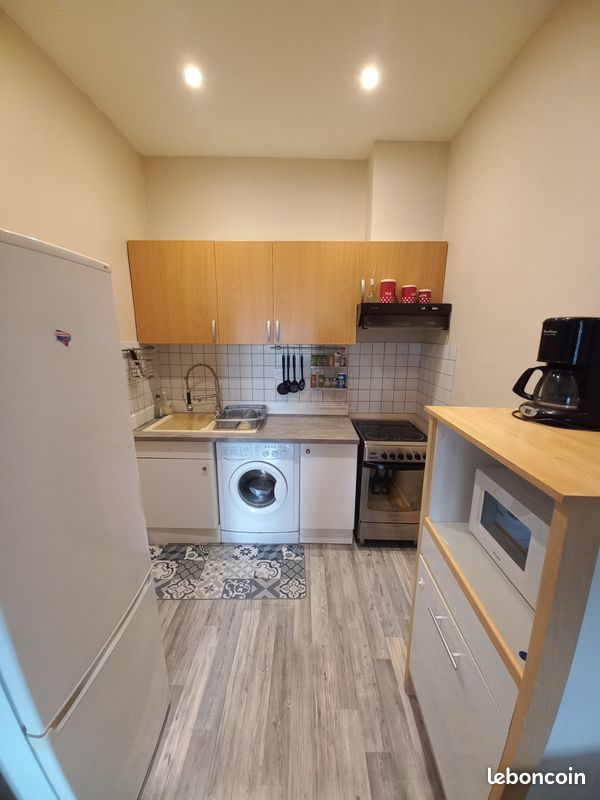 Appartement 2 pièces 40 m² · à Vénissieux · 40 m² · 800 €