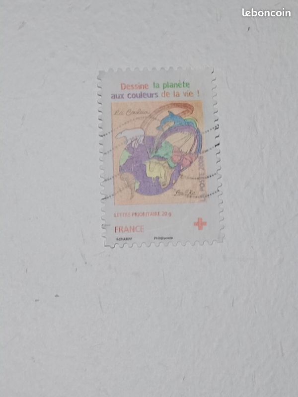 TIMBRE FRANCE AUTOADHESIF yvert N° 237 et N° 4306 la couleur la vie DESSIN GLOBE ET ANIMAUX oblitéré de 2008 (image 1)