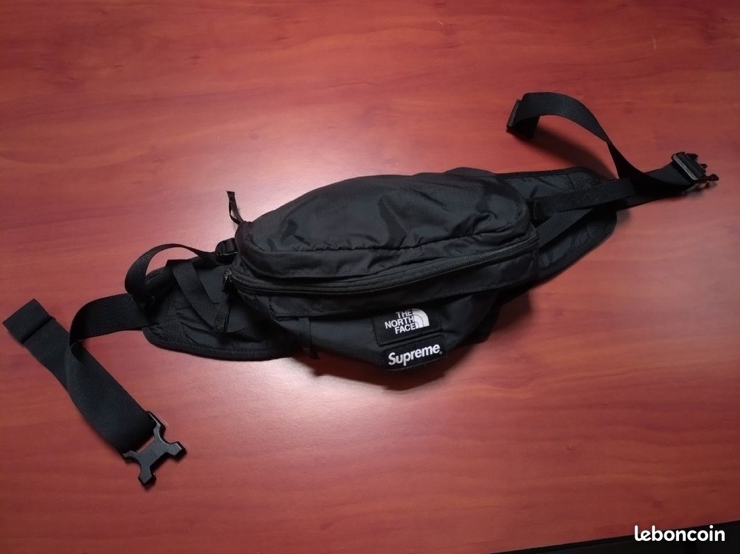 Fanny Pack Sacoche The North Face Supreme Sac Banane The North
