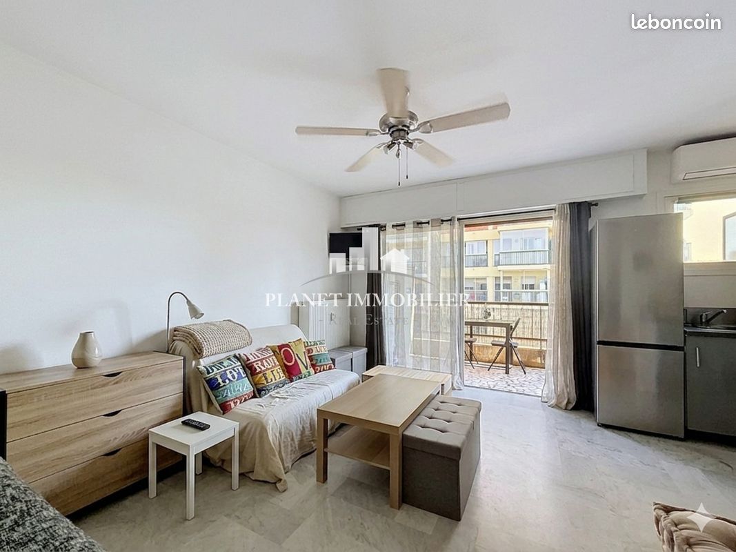 Appartement 1 pièce 27 m² · à Antibes · 27 m² · 159 000 €