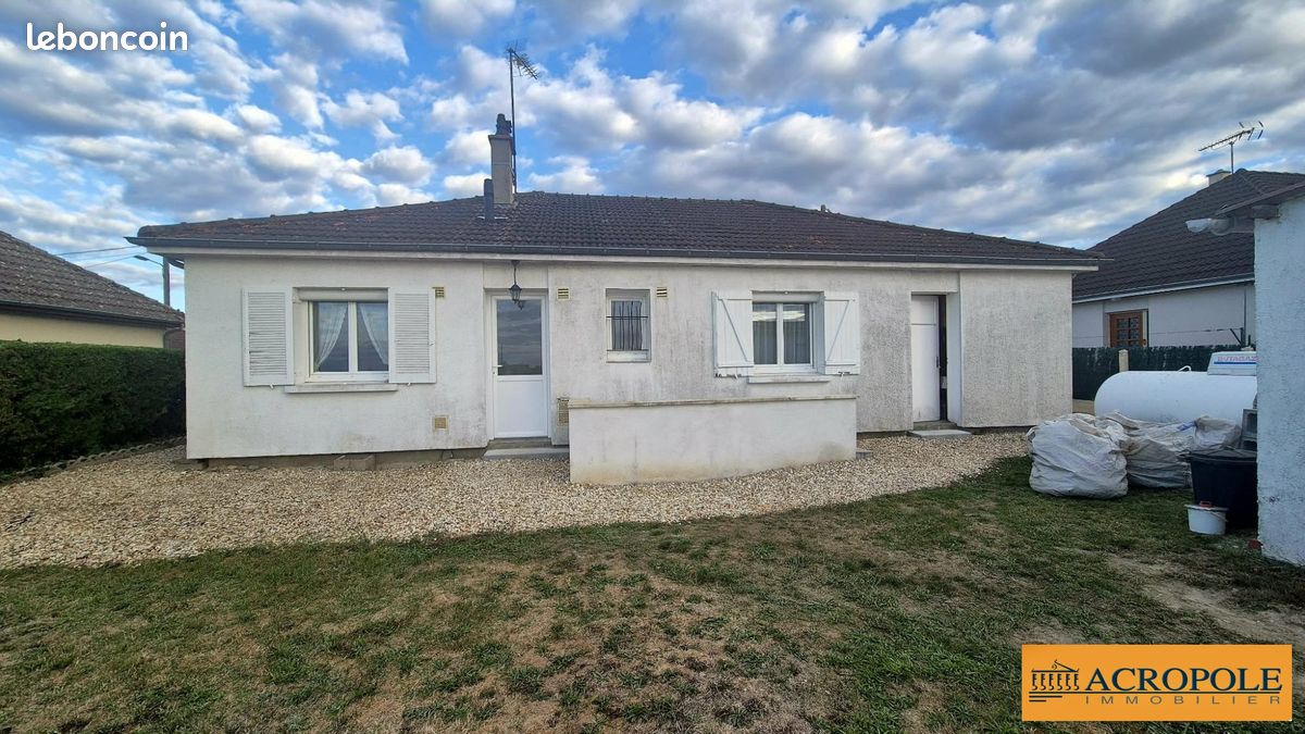 Maison 3 pièces 76 m² · à Aubigny-sur-Nère · 76 m² · 129 000 €