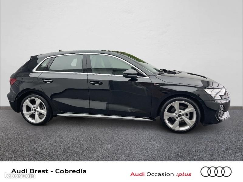 Audi A3 Sportback 1.5 TFSI 150ch Hybride S line S tronic 7 (image 3)