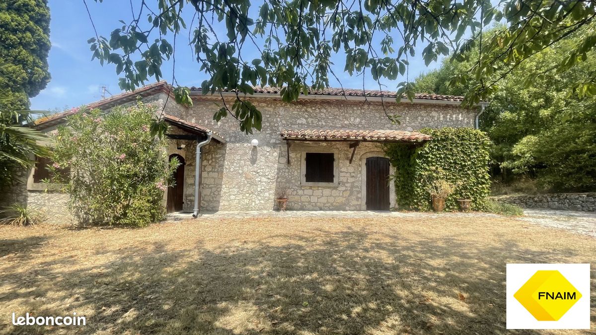 Maison 5 pièces 107 m² · à Saint-Antoine-de-Ficalba · 107 m² · 170 000 €