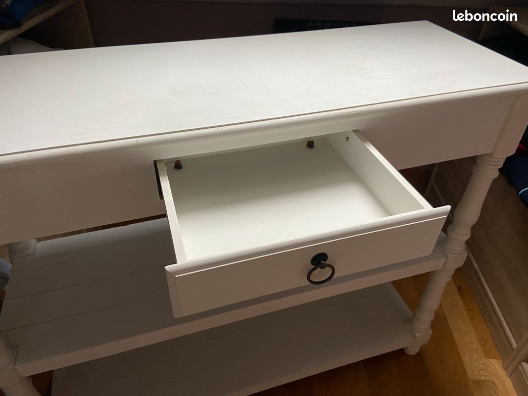 Jolie commode blanche (image 1)