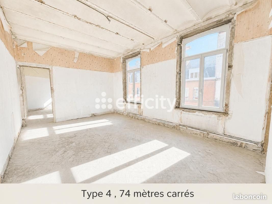 Immeuble 7 pièces 127 m² · à Lille · 127 m² · 368 000 €