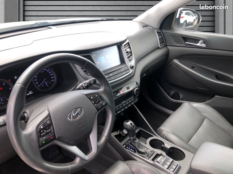 Hyundai TUCSON 1.7 CRDI 141CH EXECUTIVE 2WD DCT-7 (image 9)