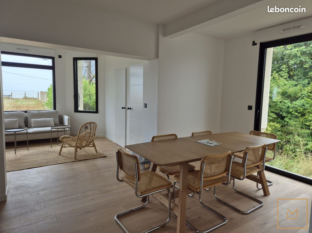 Maison 5 pièces 86 m² · à Bernières-sur-Mer · 86 m² · 2 210 €/mois