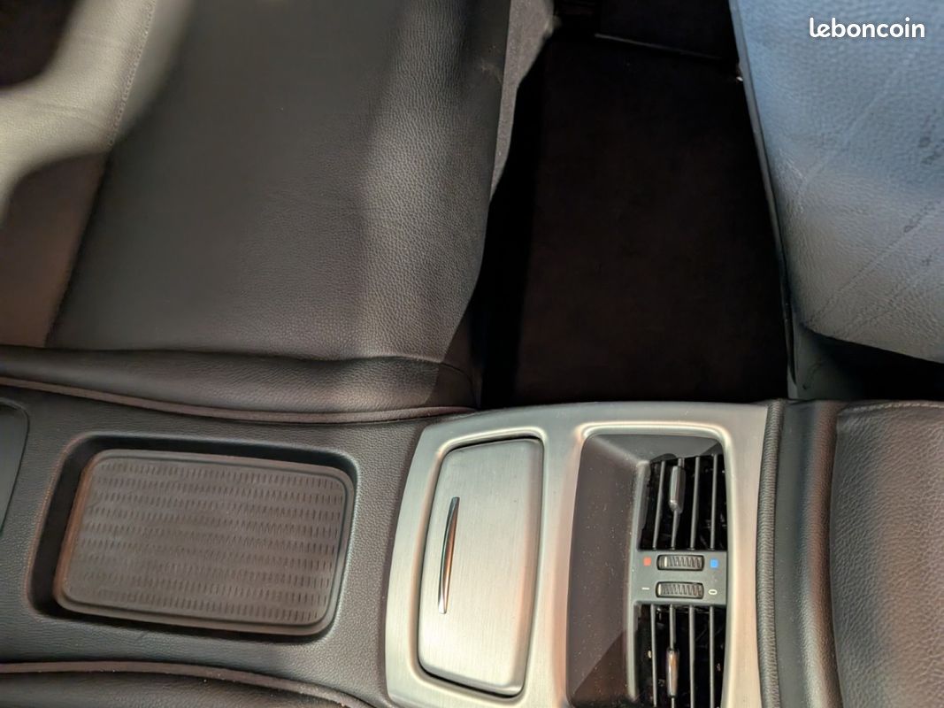 BMW SERIE 3 COUPE E92 LCI 325d 197ch Sport Design - M57D (image 20)