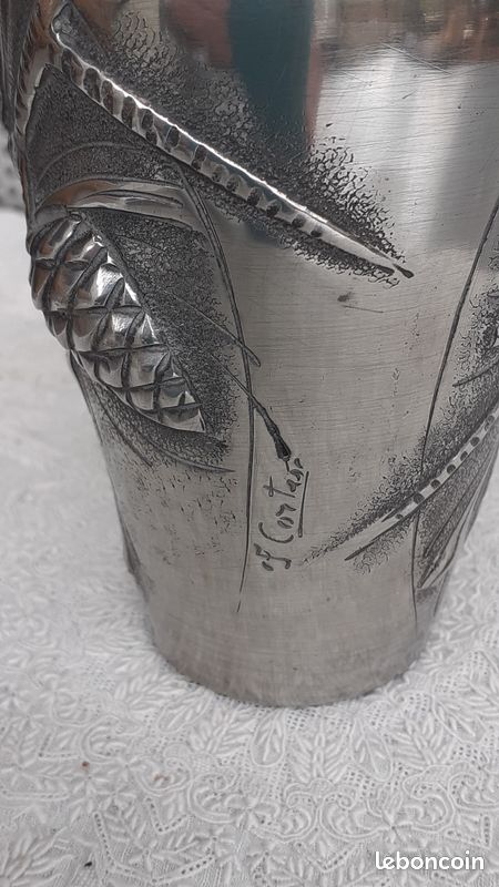 GROS VASE ETAIN ANCIEN signé CORTESI ART DECO OEILLET Old flowers vase