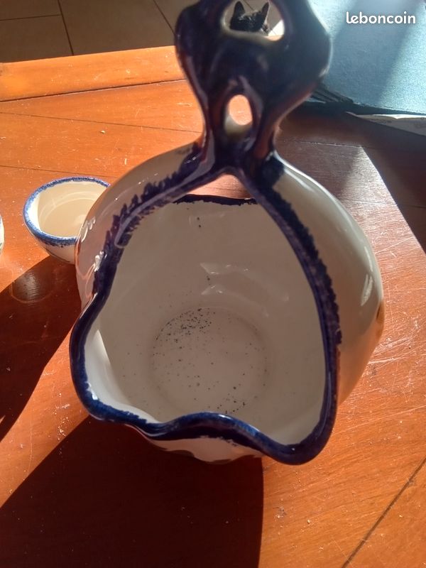 Service à dégustation panier avec 4 petites tasses 4,5x3,5cm avec anses décor fleurs faience de Quimper ht d fir r 5 (image 4)