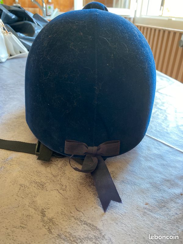 Bombe d équitation (image 2)