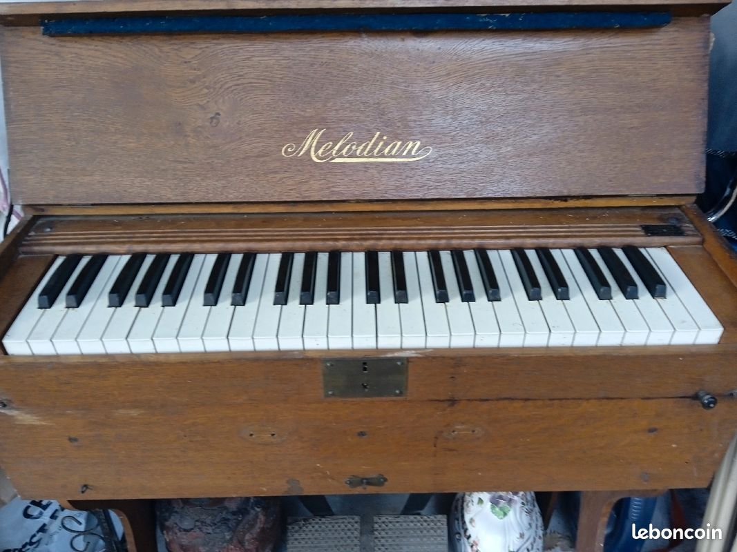 Orgue avec chaise évolutive ancien (image 2)