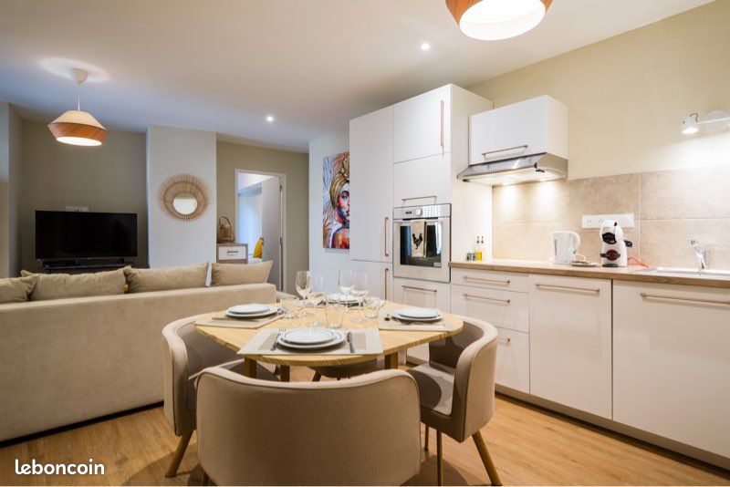 Appartement 2 pièces 39 m² · à Évian-les-Bains · 39 m² · 235 000 €