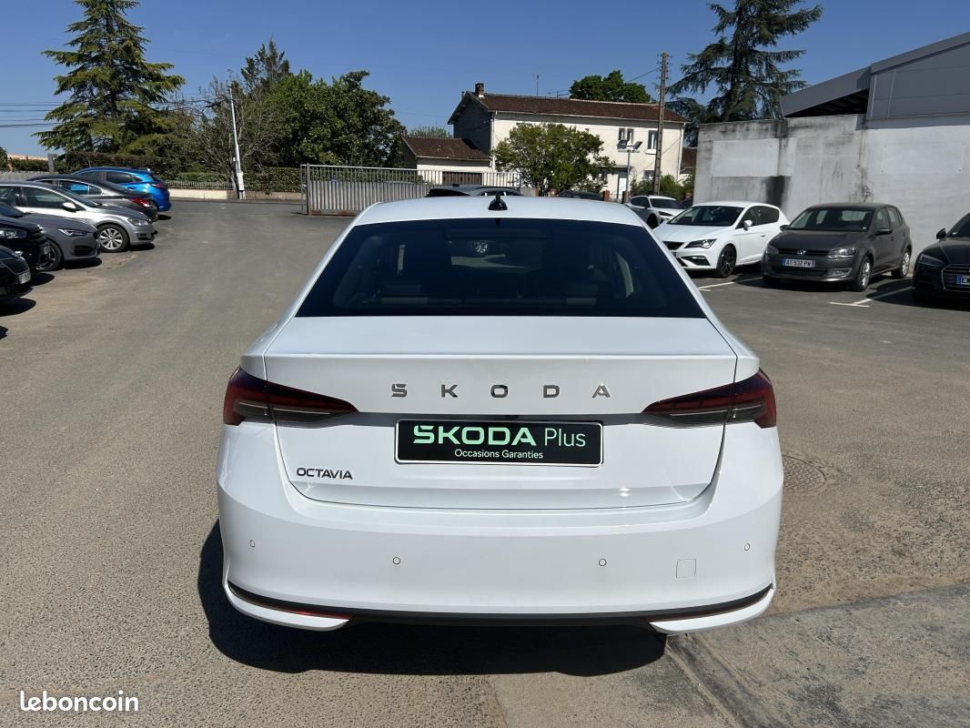Skoda Octavia 1.5 TSI Hybrid 150 ch ACT DSG7 Selection (image 15)