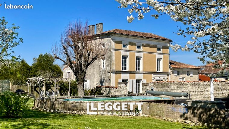 Maison 10 pièces 190 m²