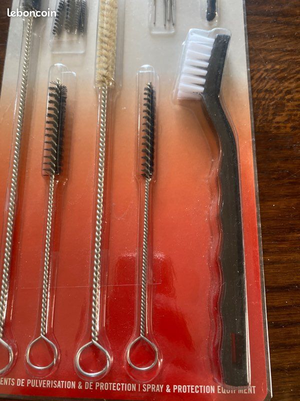 Kit De Nettoyage Pour Armes Bisley - Ampoule, Carte, Tige Et Brosse En Spirale