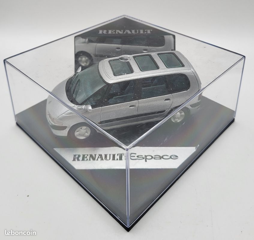 Renault Espace miniature 1:43 dans sa boite (image 4)