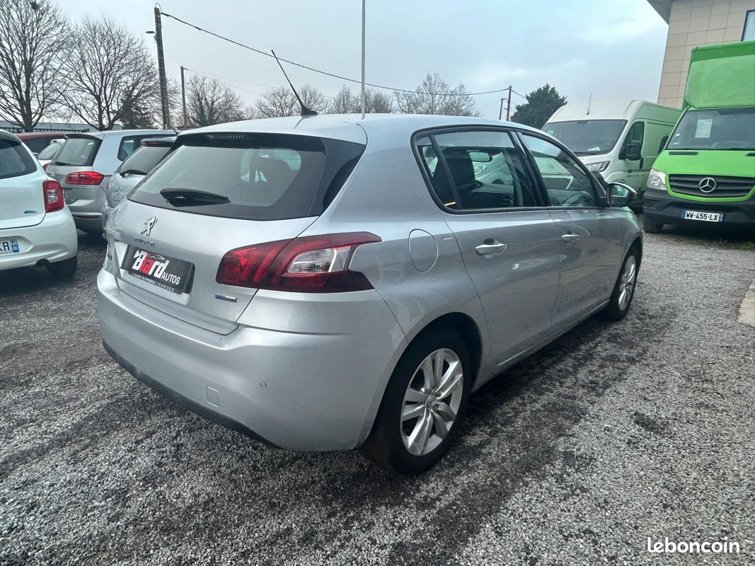 Peugeot 308 1.2 110ch S&S Active (image 4)