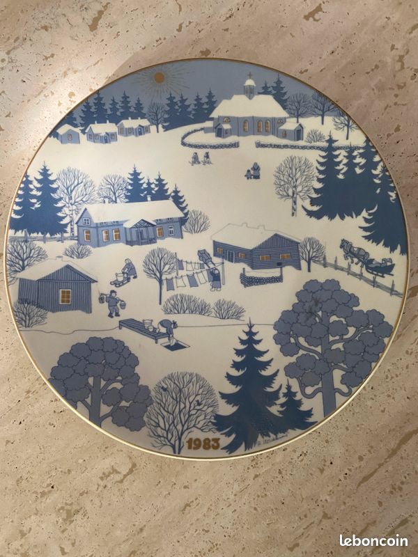 4 assiettes datées Raija Uosikkinen pour Arabia (image 1)