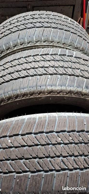 Pneu bridgestone dueler h/t 684 ii (image 1)