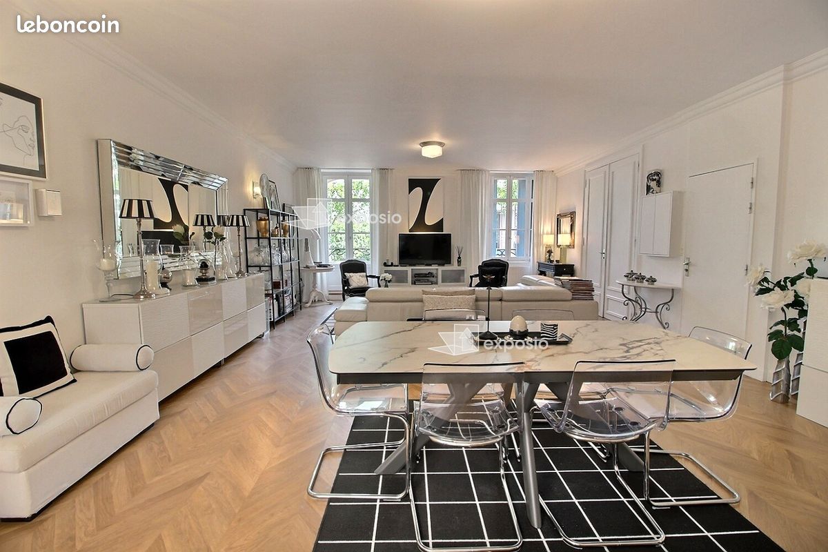 Appartement 5 pièces 155 m² · à Niort · 155 m² · 367 500 €