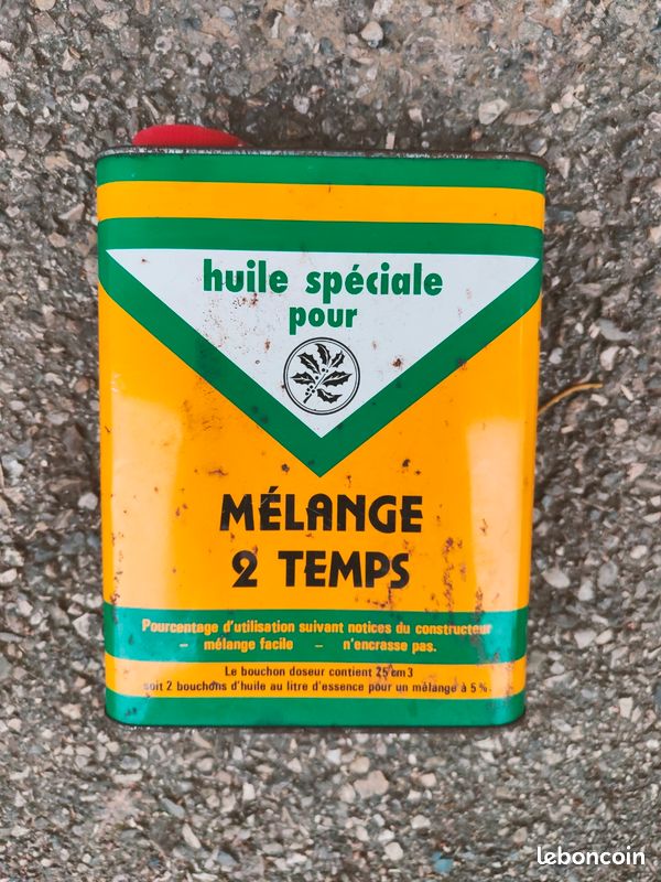 Bidons huile metal vintage et retro Koolgraph pour la décoration Tiki rock