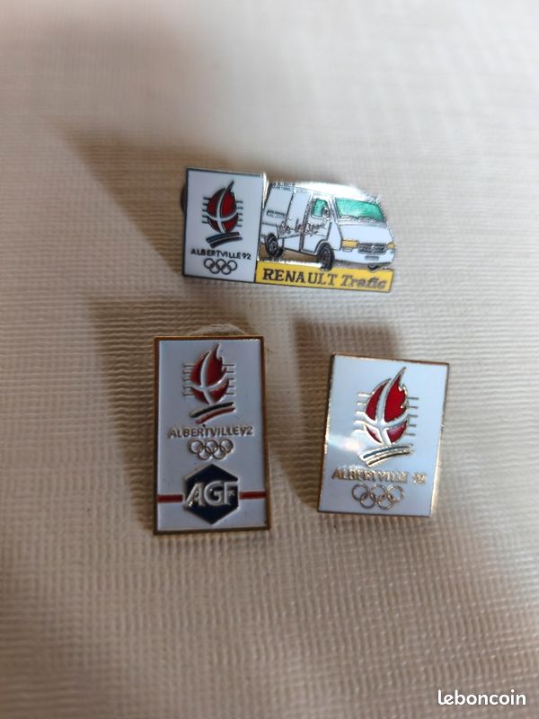 Pin's Jeux Olympiques Albertville 92, Renault Zamac, Arthus Bertrand, Collection