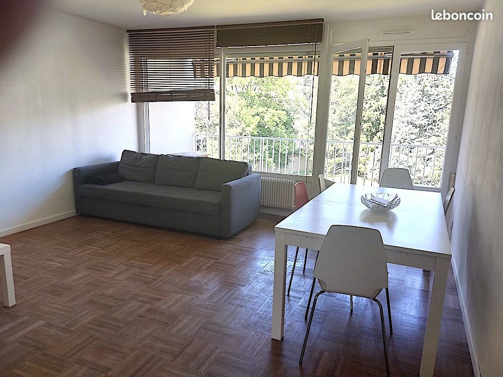 Appartement 4 pièces 94 m² · à Écully · 94 m² · 1 290 €/mois