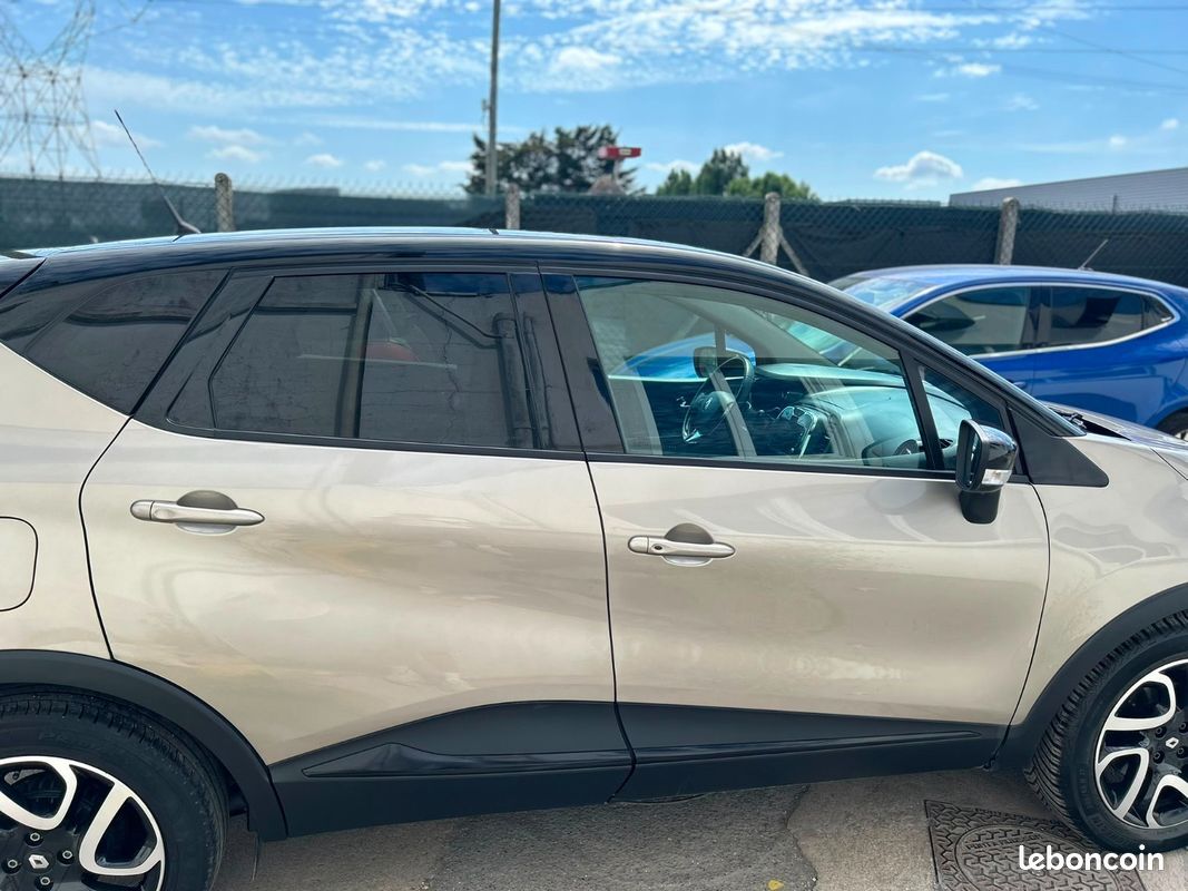 Renault CAPTUR Intens (image 11)